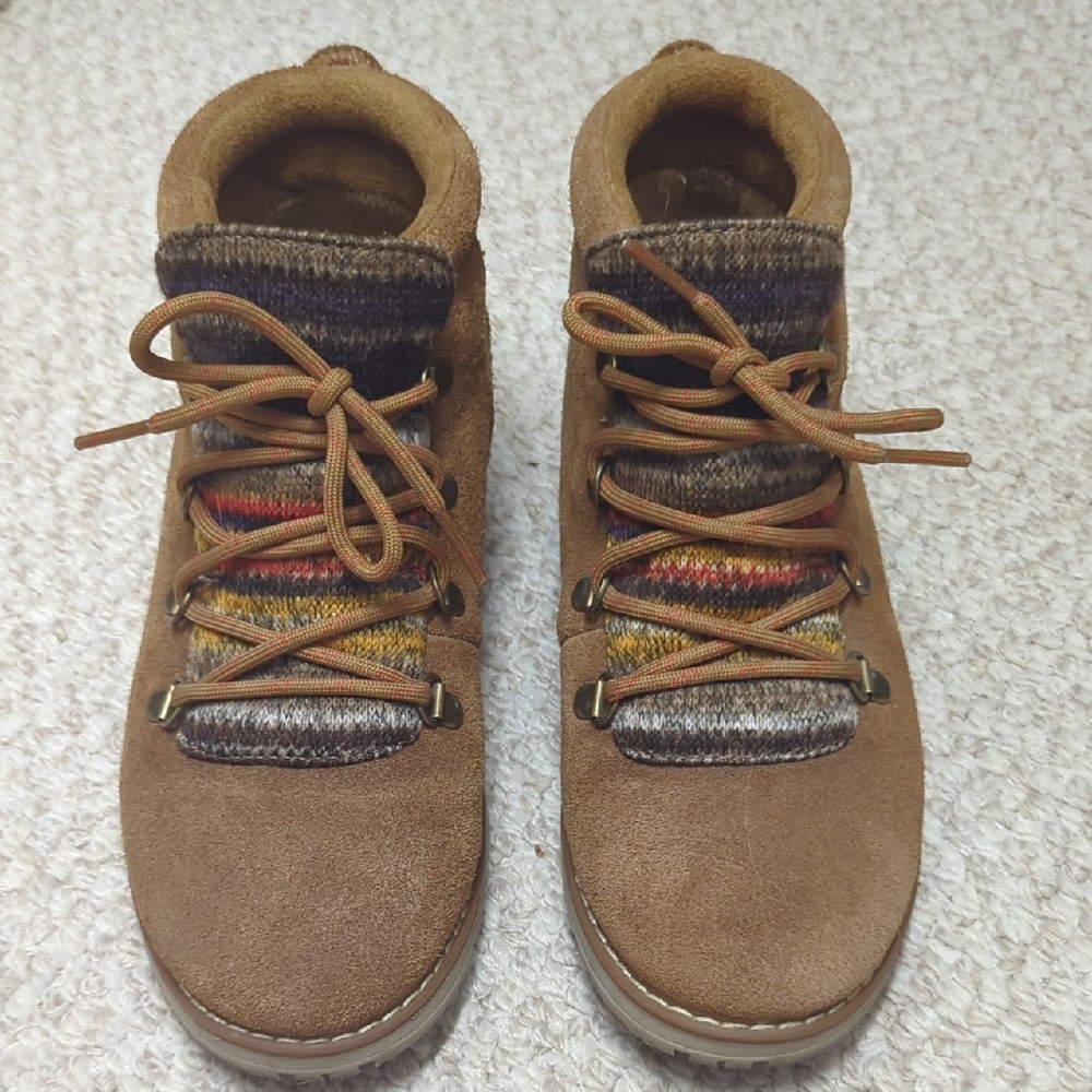 Skechers Brown and Red Boots with Rugged Design and Sturdy Sole